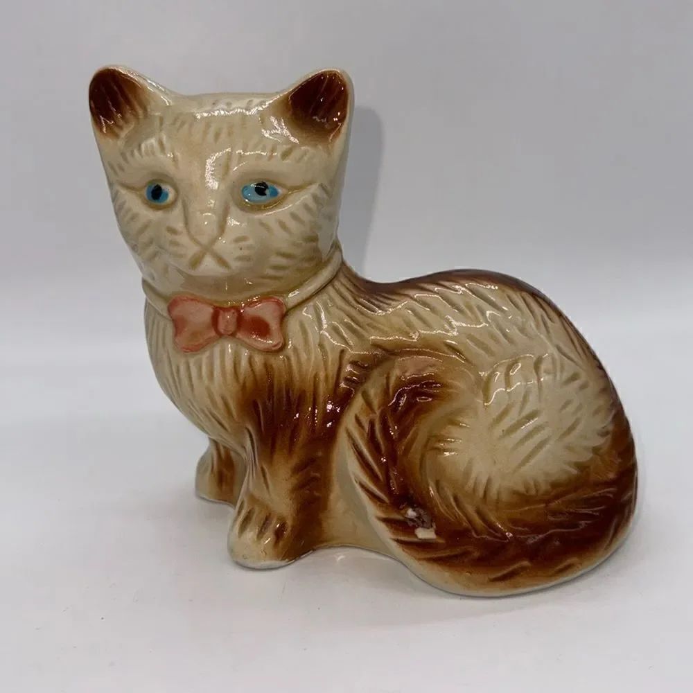 Vintage Ceramic Kitty Cat Feline Figurine